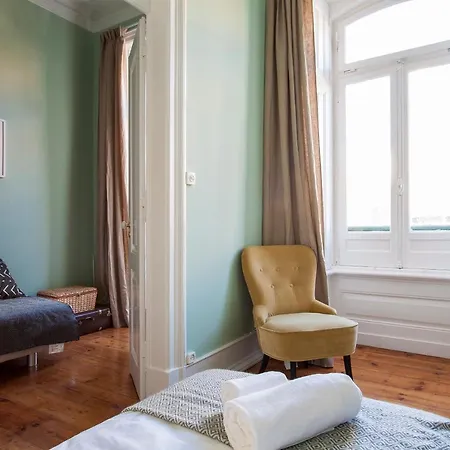 Artsy By Innkeeper Apartment *
